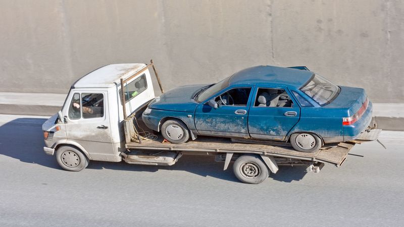 Sandy’s Towing