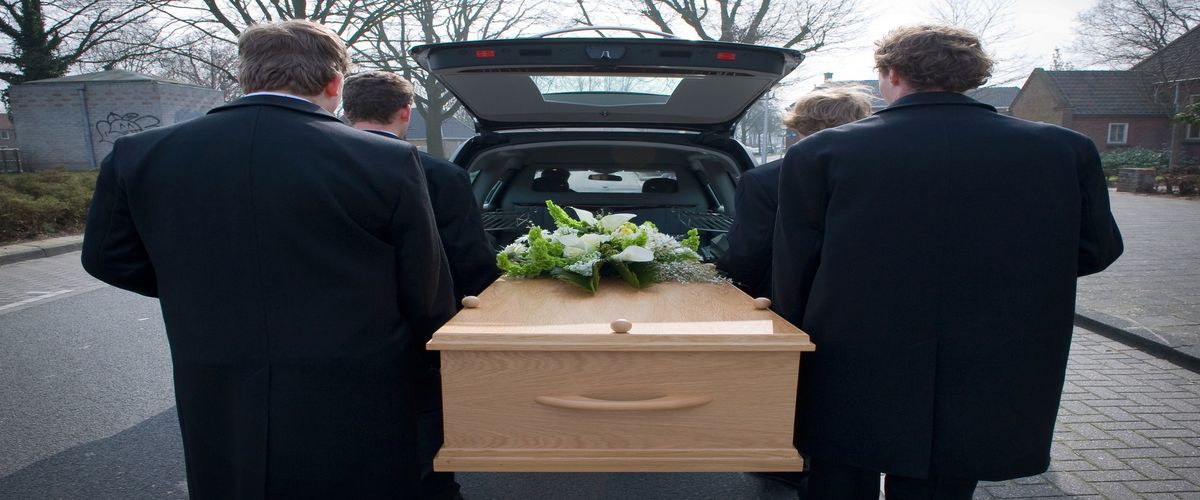 Gunderson Funeral Home & Cremation Services