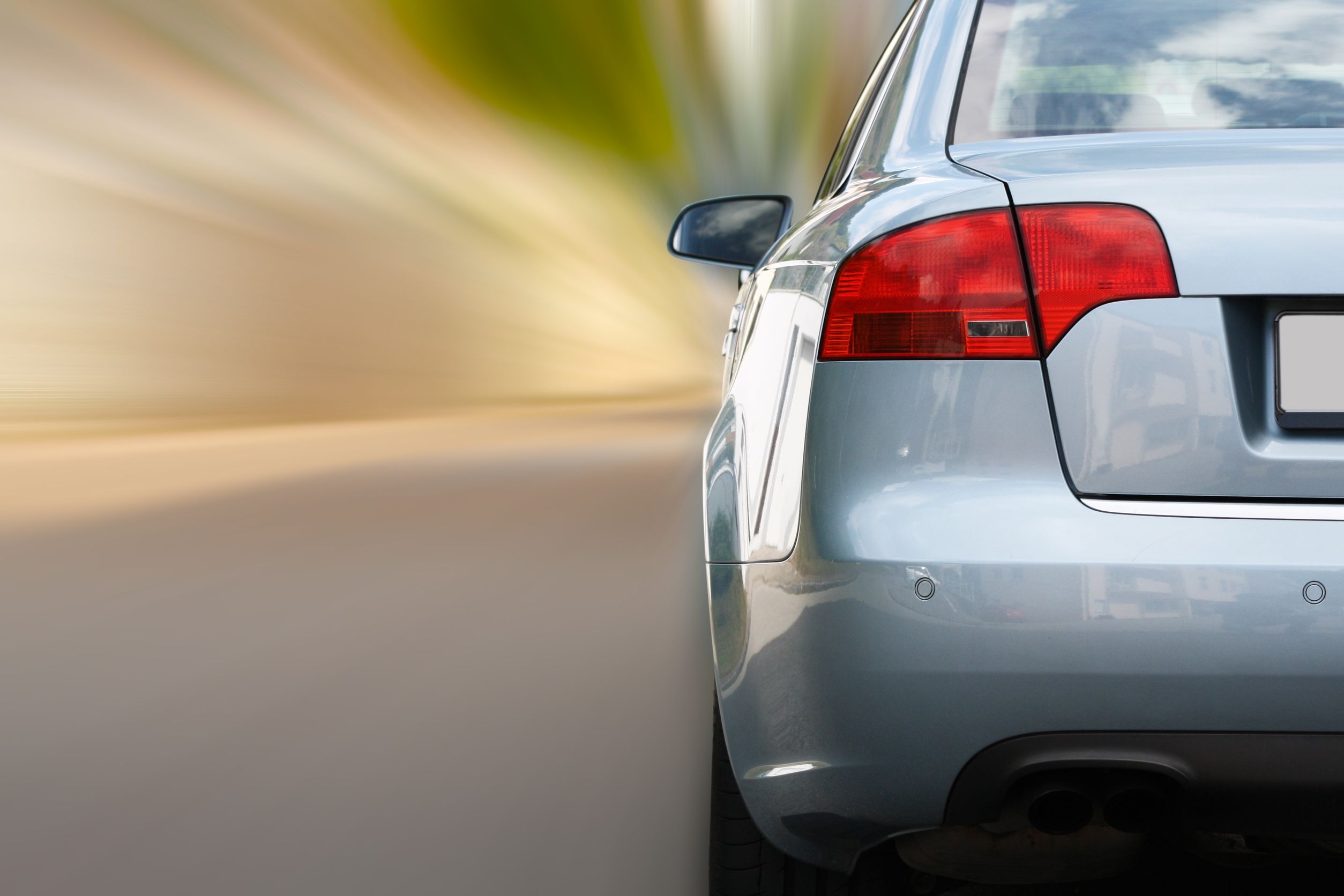 Contact Cash 4 Cars Calgary For Local Damage Car Repair in Calgary