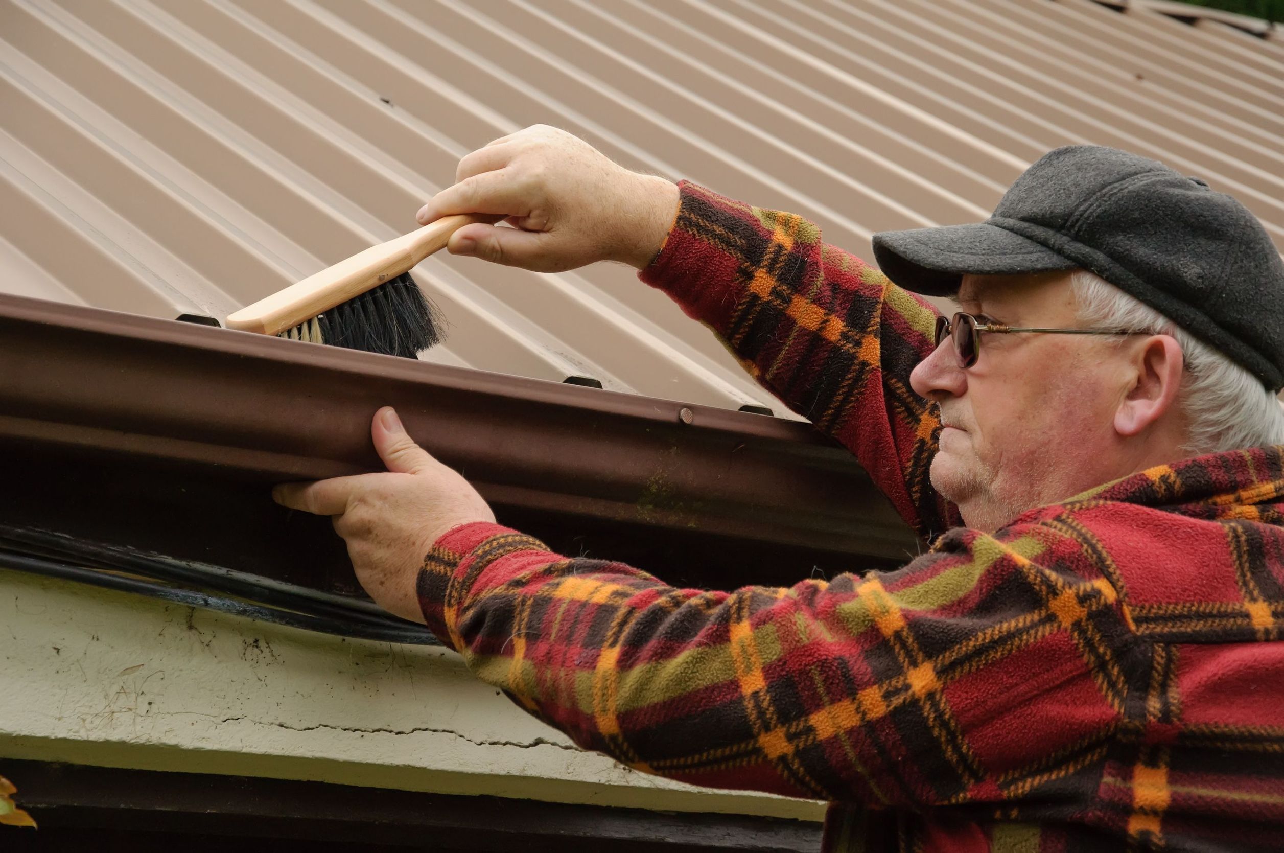 Count on Town & Country Seamless Gutters for Seamless Gutters in Branford CT